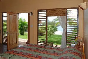 酒店 Rhodes Beach Resort Negril Orange Bay